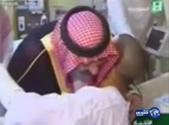 ولي العهد يحتفل بتخريج طالب من الكلية الأمنية بالمستشفى