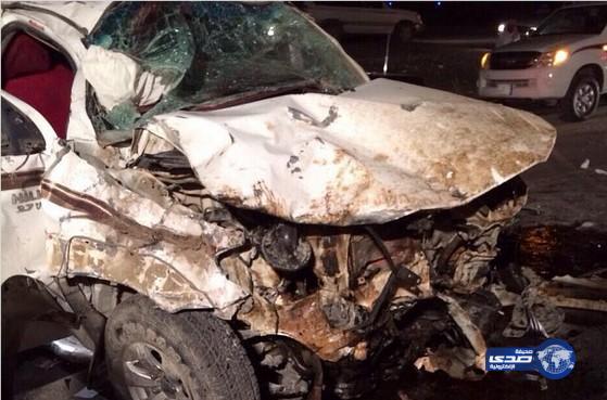 مصرع شخصين وإصابة آخرين في حادث على طريق الطائف الباحة