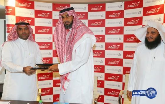 وقت اللياقة تمدد عقد رعاية (إخاء) للأيتام حتى ٢٠١٩م