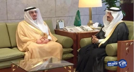 أمير الرياض يناقش مع وزير العمل توطين وظائف المنطقة