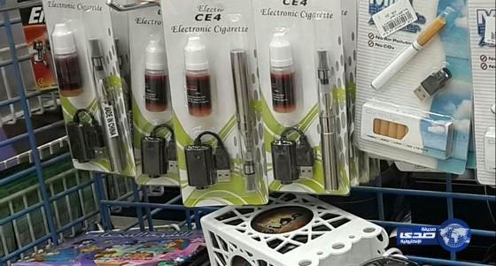 سجائر إلكترونية تباع بين ألعاب الأطفال بمحل شمال الرياض