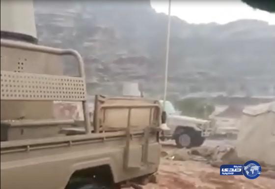 بالفيديو.. أمطار غزيرة على الحدود الجنوبية تُسعد جنودنا البواسل‎