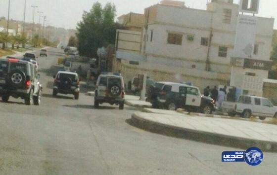 مجهولان ينفذان سطواً مسلحاً على صراف آلي بالخرج ويستوليان على مليوني ريال