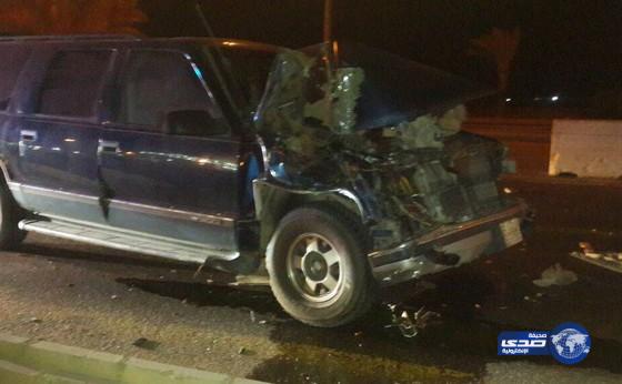 حادث تصادم ثلاث سيارات ينتج عنه اصابات‎