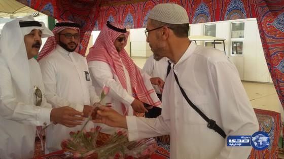 خيمه رمضانية بمطار الملك عبد العزيز بجده للترحيب بالمعتمرين(صور)‎