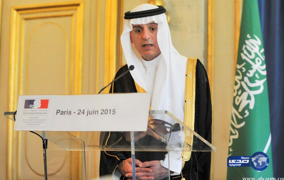 الجبير:خادم الحرمين والرئيس الفرنسي حريصان على توثيق العلاقات الثنائية بين البلدين