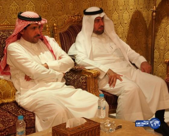 مدير تعليم الرياض يزور المركز الصيفي صور