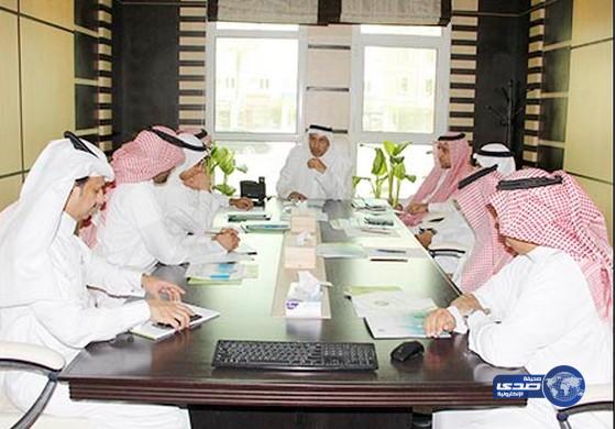 أمين منطقة الرياض يوجه بسرعة الإستجابة لبلاغات المواطنين