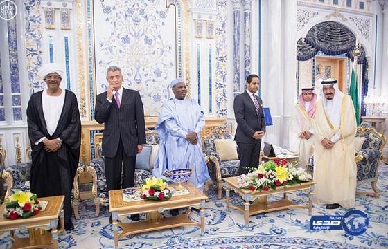 خادم الحرمين يستقبل عميد السلك الدبلوماسي