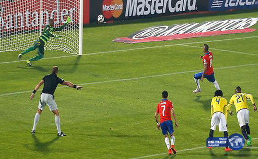 بالفيديو .. في افتتاح كوبا امريكا 2015 .. تشيلي تتغلب على الاكوادور بهدفين