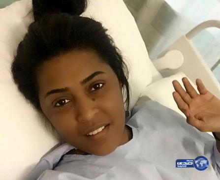 الفنانة وعد تدخل المستشفى لإجراء عملية في كتفها للمرة الثالثة