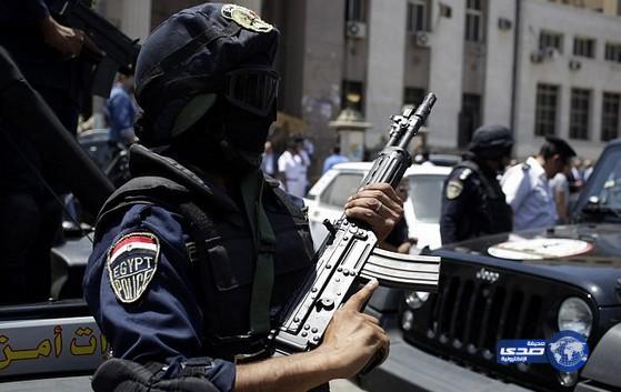 مصر: انفجار قنبلة وإبطال مفعول اثنتين آخريين بالفيوم