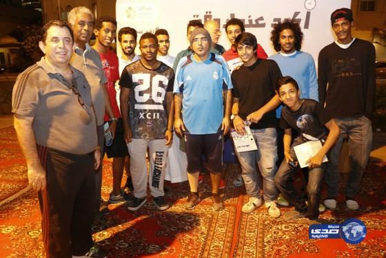 خيركم توزع 2000 هدية لزوار ممشى التحلية وحديقة فيصل