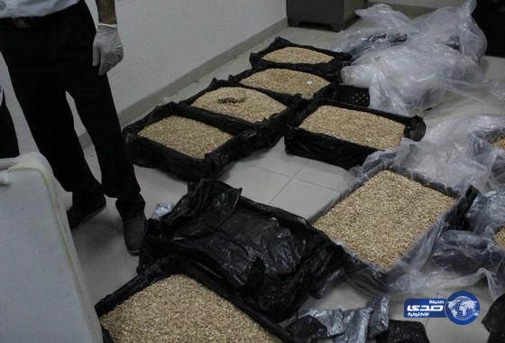 جمرك البطحاء يُحبط محاولة تهريب أكثر من 2.5 مليون حبة كبتاجون