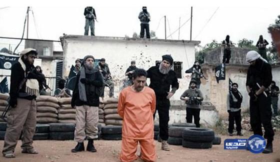 ديلي ميل تحتفي بالقصبي: النجم السعودي تلقى تهديدات بالذبح بعد نجاح سيلفي