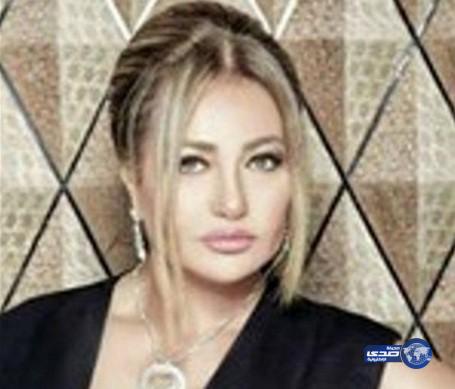 ليلى علوي في حداد.. وسعيدة باعتذارها عن «أوراق التوت»