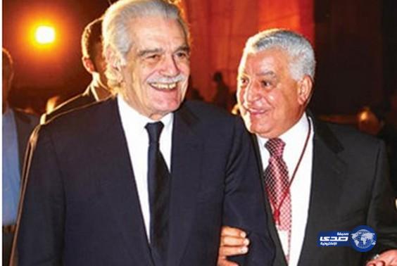 بالفيديو.. زاهي حواس يكشف ديانة عمر الشريف.. ويؤكد: اسرته لن تقيم عزاء له