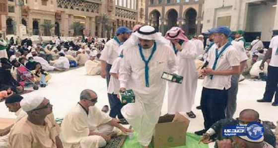 وكيل وزارة التعليم يتفقد أنشطة الكشافة في الحرم