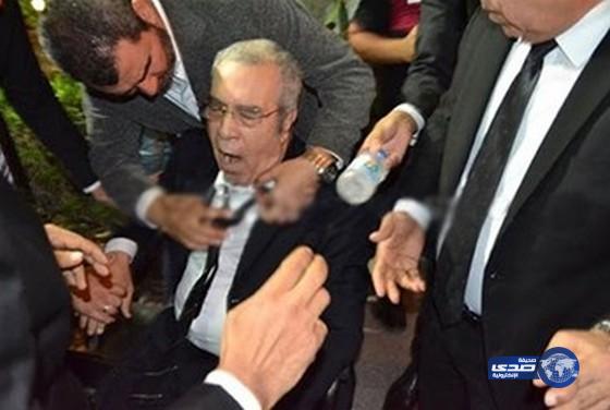 سقوط شقيق سامي العدل مغشيًا عليه في العزاء