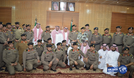 أمير القصيم يلتقي منسوبي الأمن ويشاركهم إفطار رمضان‏ (صور)