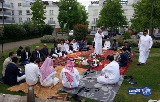 سفارة المملكة في استراليا تجدد دعوتها بعدم ارتداء الزي الوطني