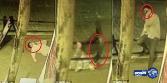 بالفيديو: مدمن جوال كاد يكسر ساقه وهو مستمر بالاتصال