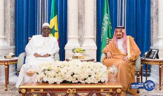 خادم الحرمين الشريفين يعقد اجتماعاً مع الرئيس السنغالي