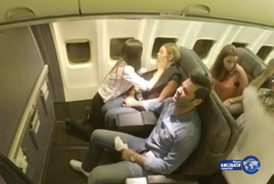 بالفيديو.. صراخ وإغماء لقاء الخميسي في “هبوط اضطراري”