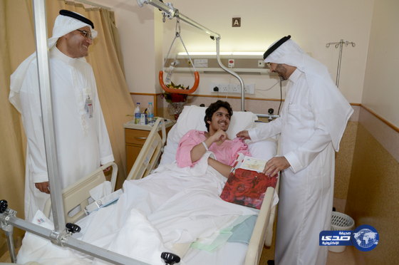 مدير صحة جدة يعايد مرضى المستشفيات‎