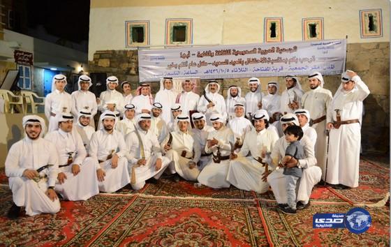 شعراء ومنشدون يعطرون سماء المفتاحة بحب الوطن‎