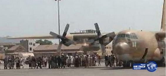 وصول الطائرة الإغاثية السعودية إلى مطار عدن الدولي