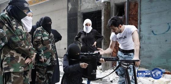 داعش يقيم أول معسكر لتدريب “الانتحاريات” بالموصل