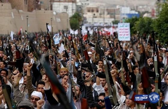 زعيم الحوثيين يرفض هدنة السعودية في اليمن