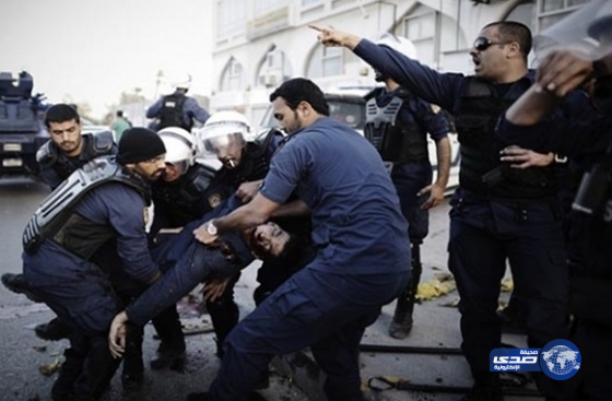 استشهاد اثنين من رجال الشرطة البحرينية في تفجير إرهابي