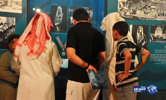 إقبال كبير لزوار معرض الفيصل &#8220;شاهد وشهيد&#8221; بالطائف