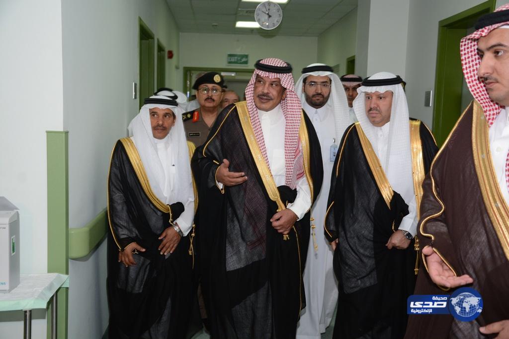 امير منطقة الباحة في زيارة معايدة للمرضى المنومين بمستشفى بلجرشي العام‎