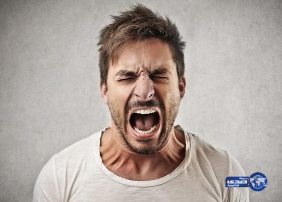 دراسة: الصراخ بكلمة «آآه» مسكن للألم