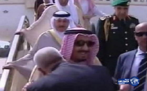 رئيس حكومة المغرب : الملك سلمان كوالدي وسأستمر بتقبيل كتفيه