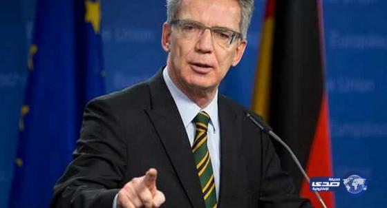 برلين: لا دلائل “دامغة” على تسلل عناصر من “داعش” إلى ألمانيا كلاجئين