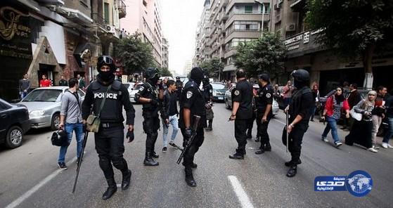 مقتل شرطي وإصابة آخرين في هجوم مسلح بالقاهرة