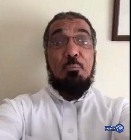 بالفيديو.. العودة يروي موقفاً له بأحد الأعراس وعلاقته بـ “تفجير عسير” و”حركة طالبان”