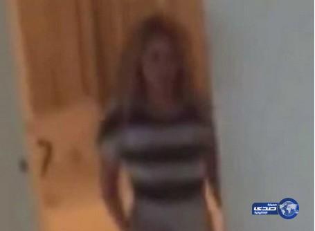 بالفيديو.. بيكيه يلعب كرة القدم مع شاكيرا في المنزل