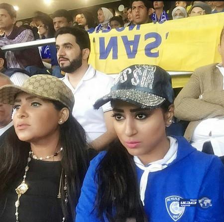 متحمسة وبقوة..