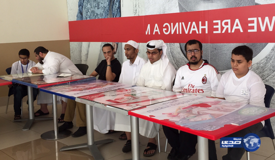 ابصار وخيركم يدربون المكفوفين على جهاز تعليم القرآن‎