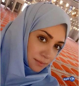 ديانا حداد تظهر بالحجاب خلال زيارتها لمسجد سليمان القانونى بإسطنبول