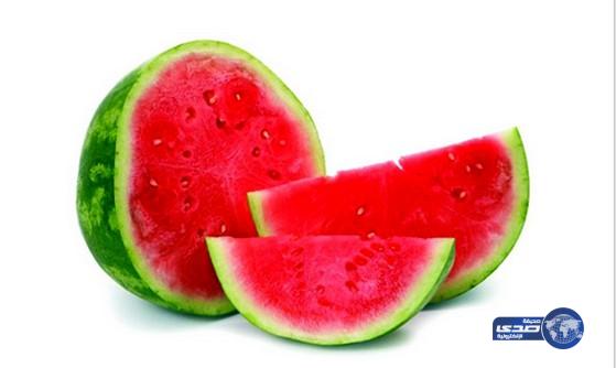 سيدة تشتكي للشرطة عدم حلاوة بطيختها