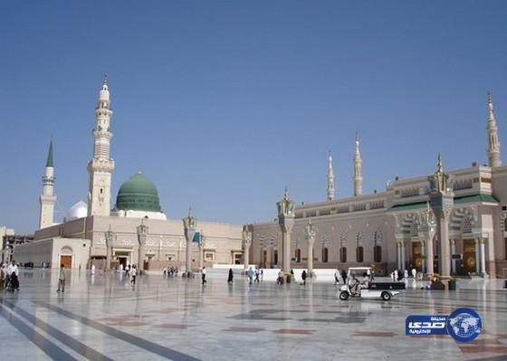 إمام المسجد النبوي يحذّر الشباب من خوارج العصر ودعاة النار