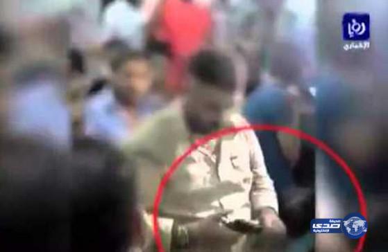 بالفيديو: لحظة مقتل طفل برصاصة طائشة في زفاف بالأردن