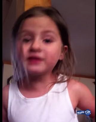 بالفيديو.. شاهد طرافة طفلة تتشاجر مع والدتها وترغب في ترك المنزل