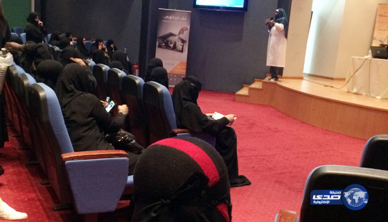 بر جدة توعي 58 سيدة بمرض “الإيدز” وحقوق المرضى المتعايشين مع الفيروس